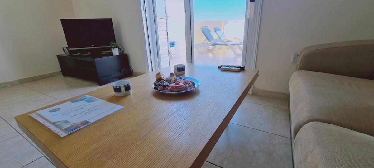 Stay Sunshine Apartment Paralimni Ngoại thất bức ảnh